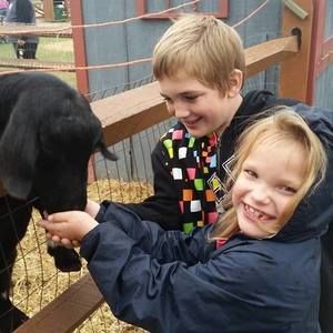 Meet your Posher, Kim